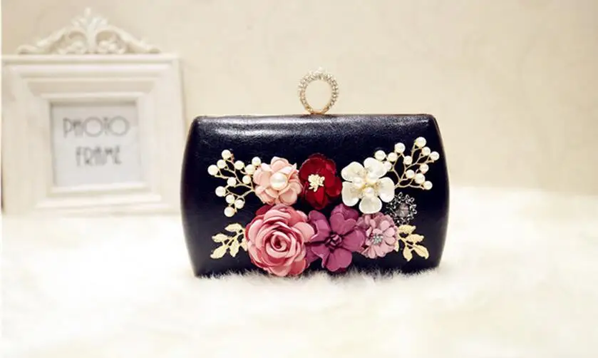 2022 High Quality Luxury Handmade Flowers Evening Bags Brand Dinner Clutch Purse With Chain Flower Banquet Bags MN258