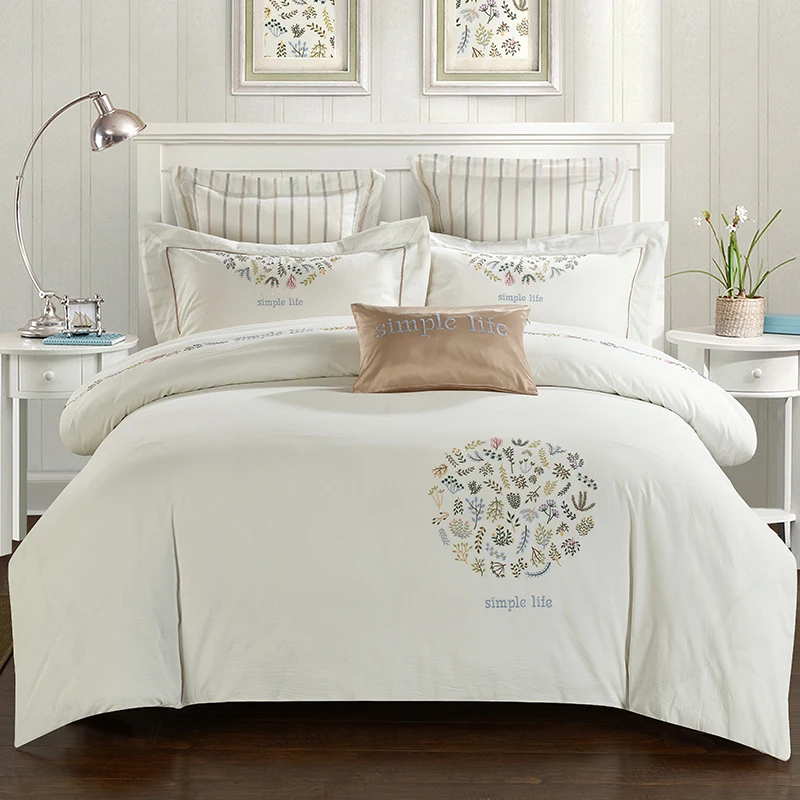 Queen King size Pure Cotton Grey Bedding sets Soft Bedclothes Embroidery Deer Penguin Bed sheet set Duvet cover Pillowcases 4Pcs