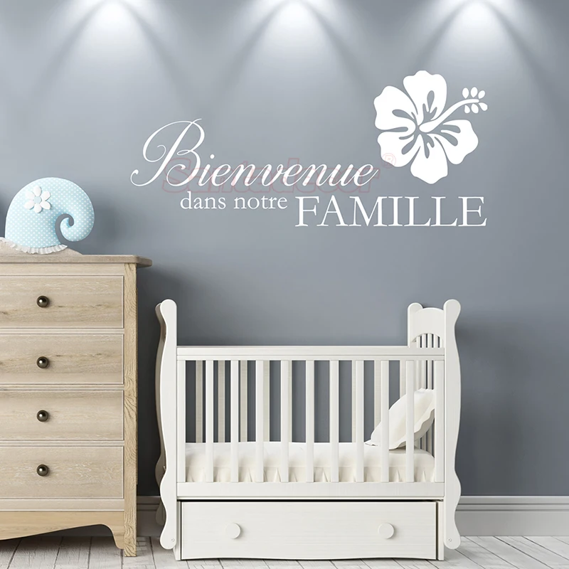 sticker-citation-fleurs-bienvenue-dans-notre-famille-5-ambiance-sticker-RV-0310-3