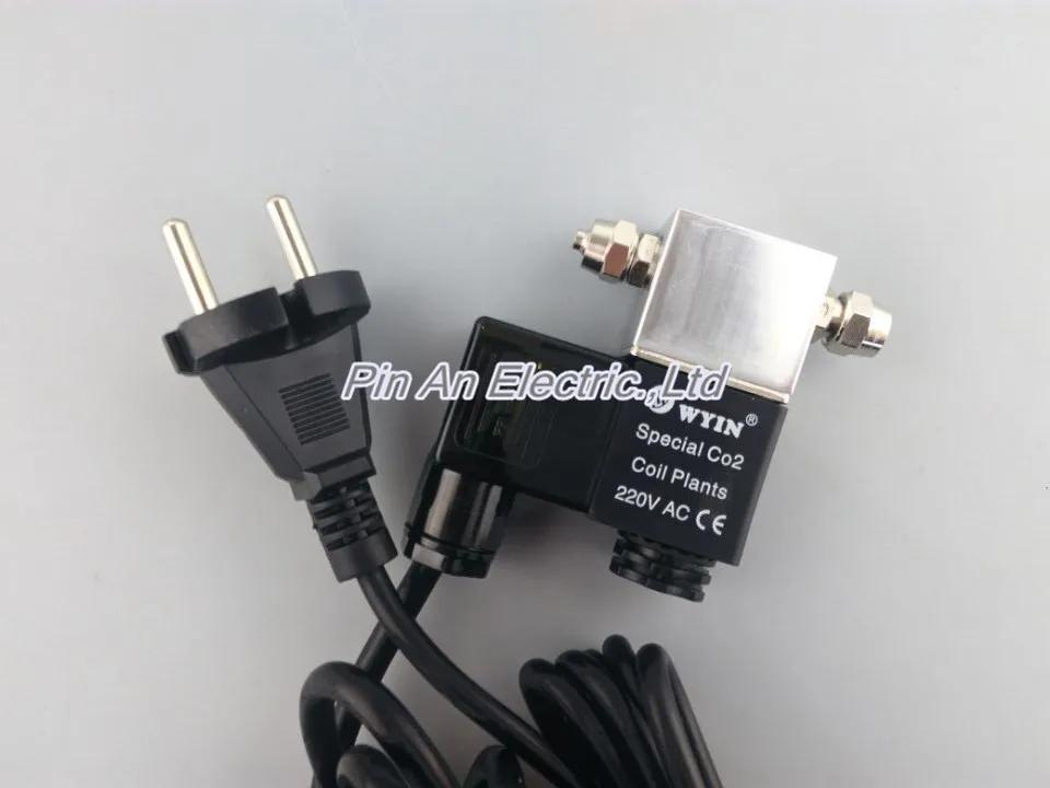 

EU plug Brand New 1Pcs110V / 220V Magnetic Solenoid Valve Night Time CO2 DIY Aquarium System Regulator