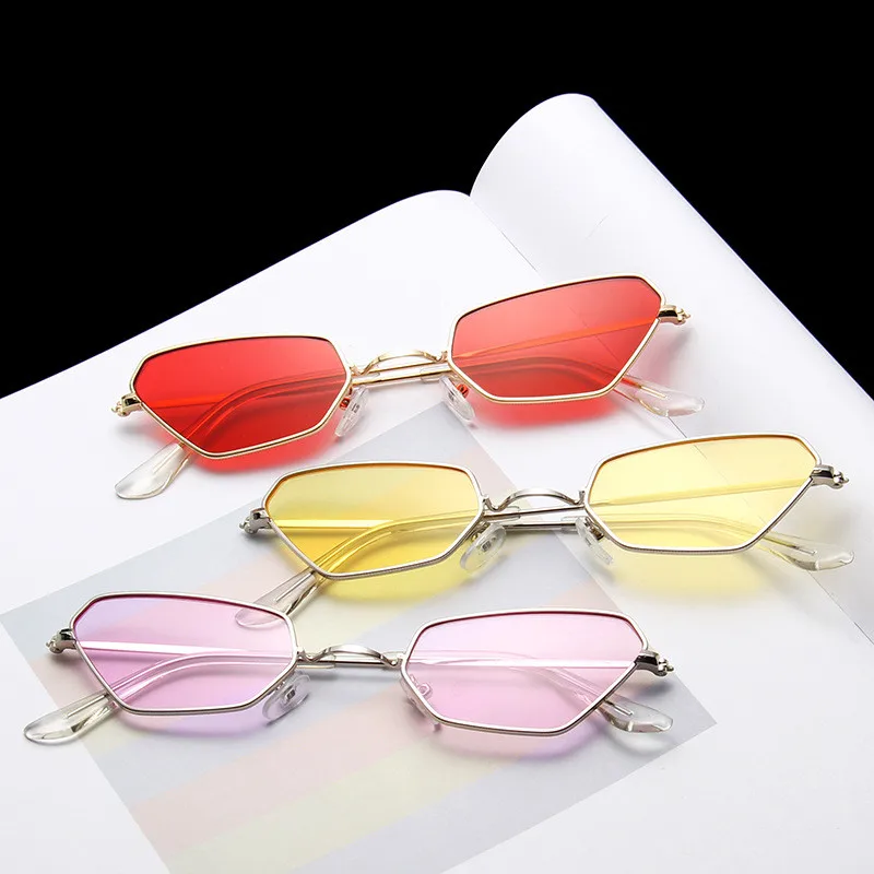 

Heterosexual Yellow Red Cat Eye Sun Glasses for Women Mirror Retro Luxury Small Sunglasses Women Brand Designer Oculos De Sol