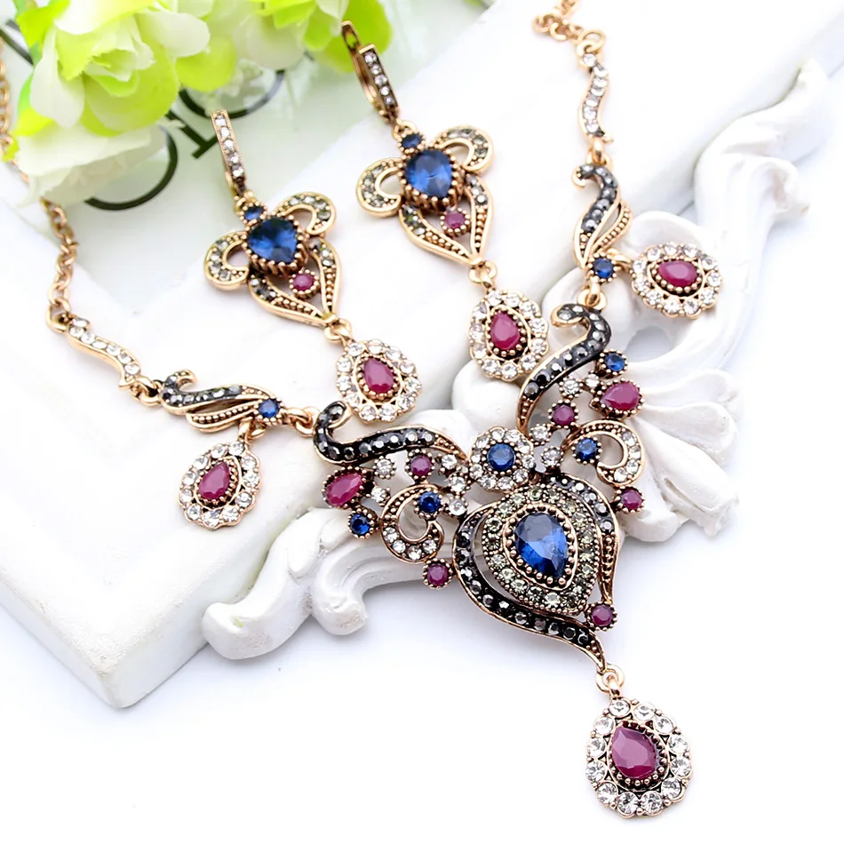 

Cute Vintage Morocco Water Drop Flower Jewelry Sets Antique Gold Plating Necklace Earrings Arabesque Ethnic Bridal Jewelry Gift