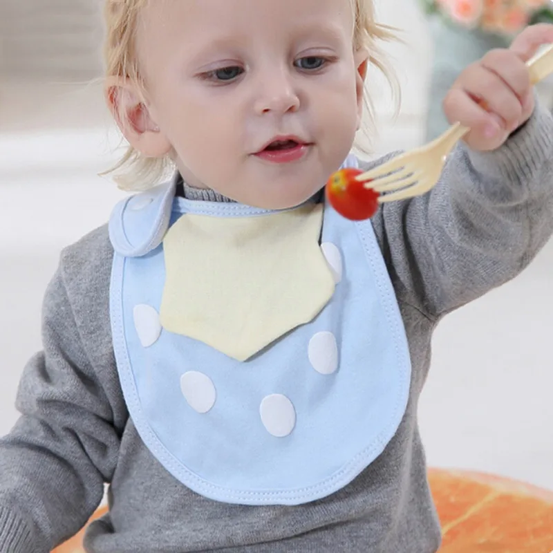 2018 Soft Baby Bibs Cute Strawberry Toddler Bebe Pure Cotton Saliva