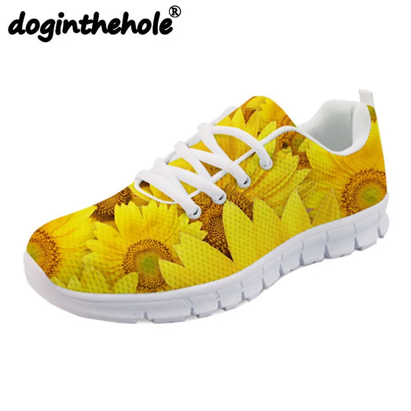 

doginthehole Vintage Floral Pattern Sport Women Running Shoes Mesh Lightweight Sneakers for Female Outdoor Sport Shoes Lace-up