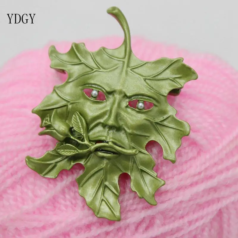 

New, fresh and lovely green enamel brooch, exquisite maple tree holiday gift