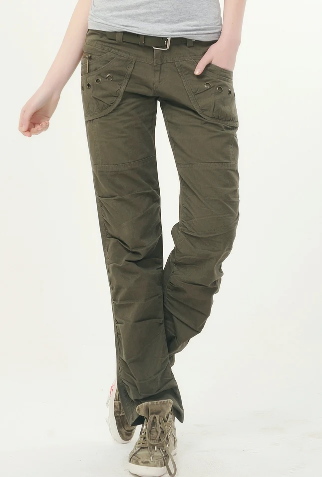 baggy camo pants