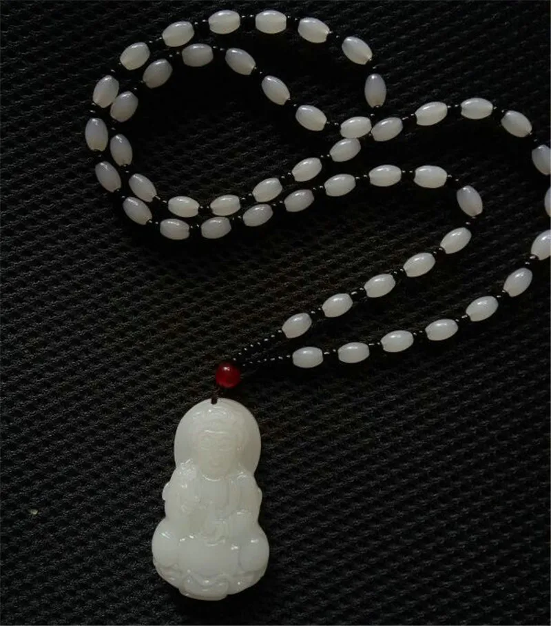 

Natural White Hetian Jades Pendant 3D Carved Guanyin Bodhisattva Mercy Goddess Women Men's Gift Mascot Jades Jewelry Pendants