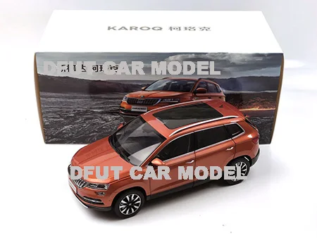 Литье под давлением 1:18 сплав игрушка с инерционным механизмом KAROQ автомобиль модель детских игрушечных автомобилей авторизованный игрушки для детей - Цвет: 1