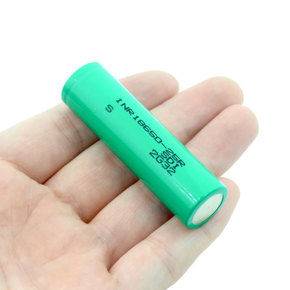 

1/2/4 Pcs High Drain 20A INR 18650 25R Battery 2500mAh Rechargeable 20A Discharge 18650 Li Ion Batteries For Vape Flashlight