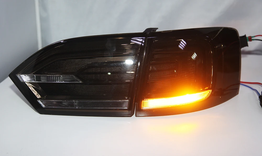   JETTA MK6LED GLI TC   (3)
