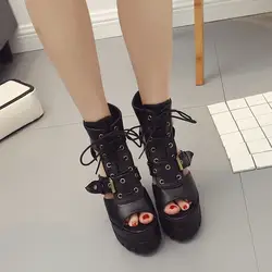 YMECHIC/пикантные Босоножки на платформе в готическом стиле с заклепками; коллекция 2019 года; сезон лето-осень; женская обувь на очень высоком