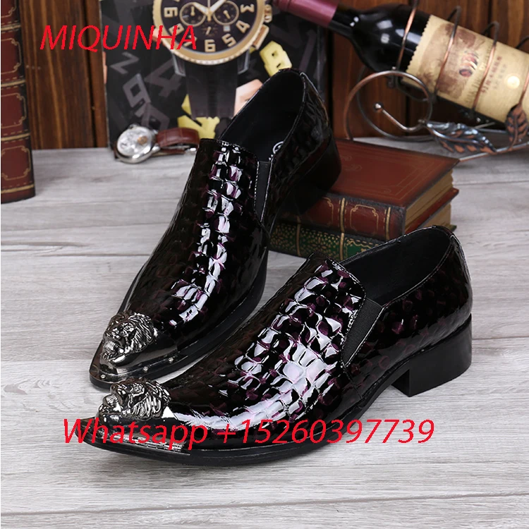 New Arrival Men Pointed Toe Leather Slip On Shoes Metal Iron Head Zapatos Hombre Pattern Embossed Men Crocodile Mens Dress Shoes