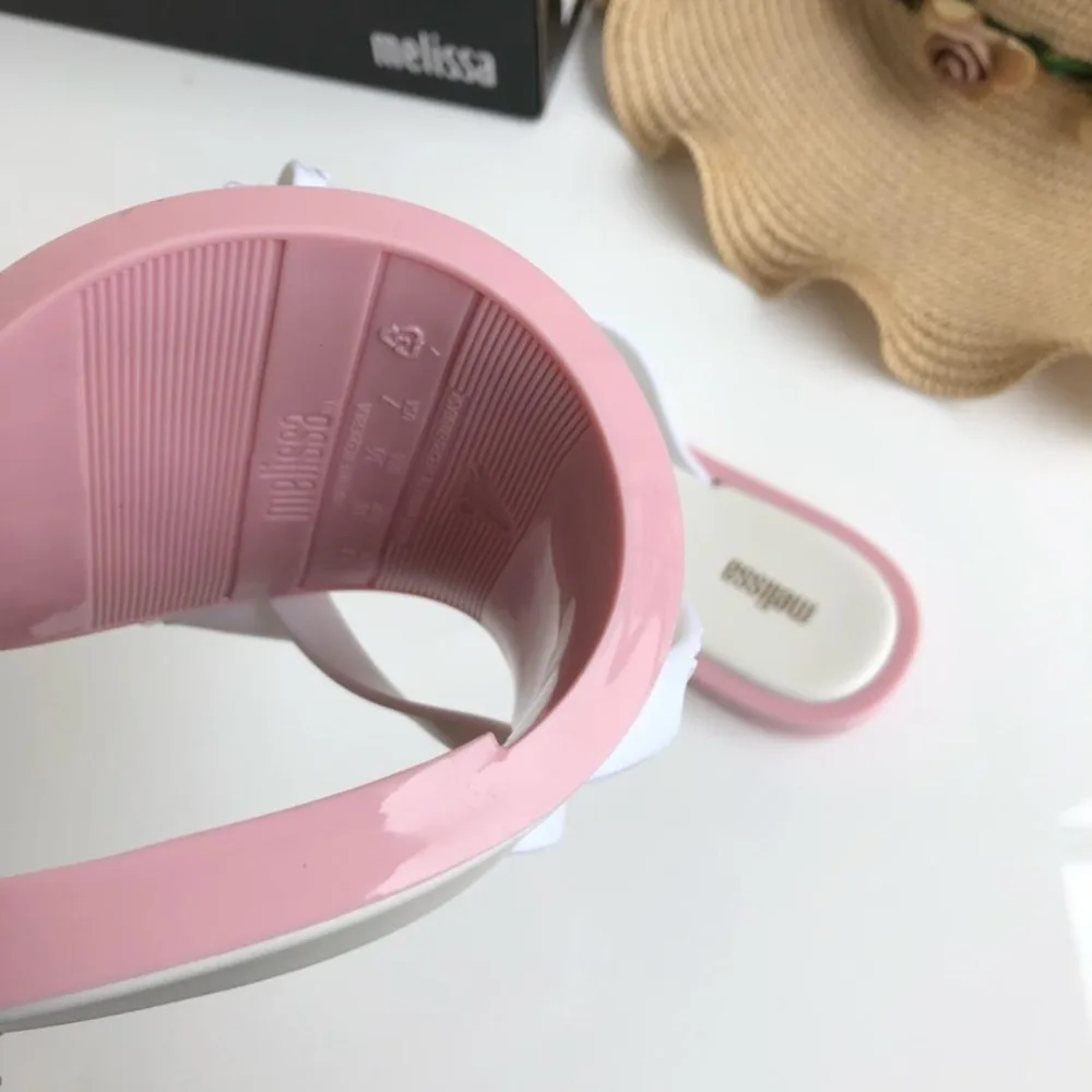 1551246122_1734510669_7