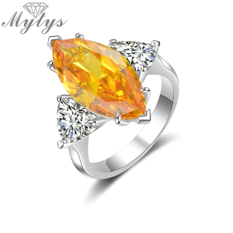 

Mytys High Quality Citrine Birthstone Solitaire Ring Prong Setting Fashion Cocktail Ring for Women R2146