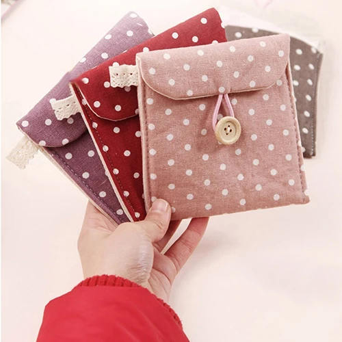 Women's Portable Polka Dot Storage Pouch Sanitary Napkin Holder Organizer Bagin Storage Bags