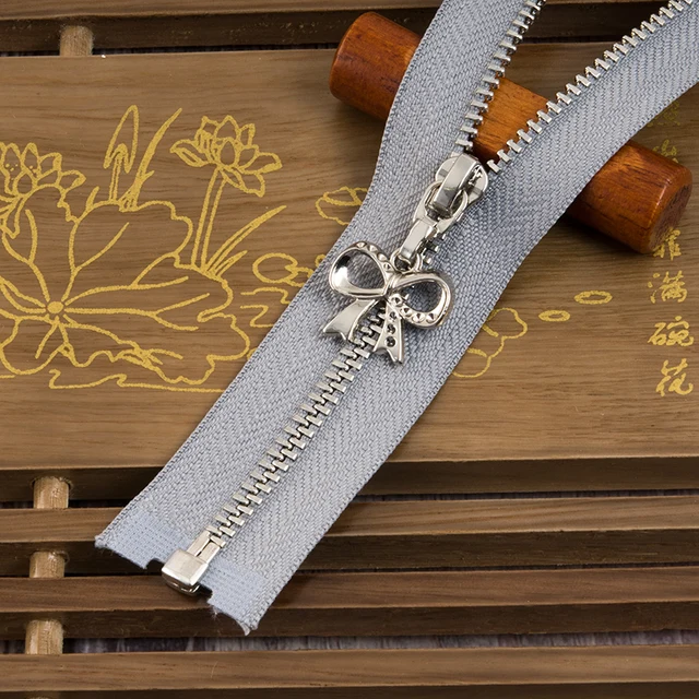 Silver Bowknot 3# Open end Metal Zipper for Sewing Eco friendly Jackets