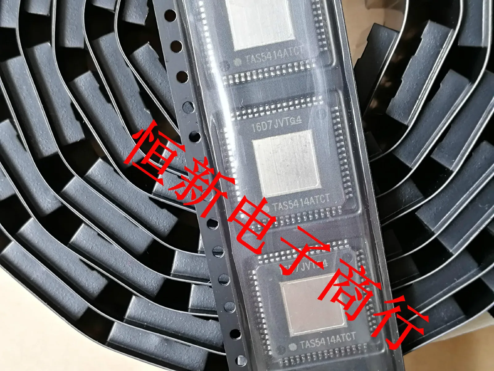 

1PCS TAS5414ATCT 5414 5414ATCT QFP New&original High Quality IC NEW