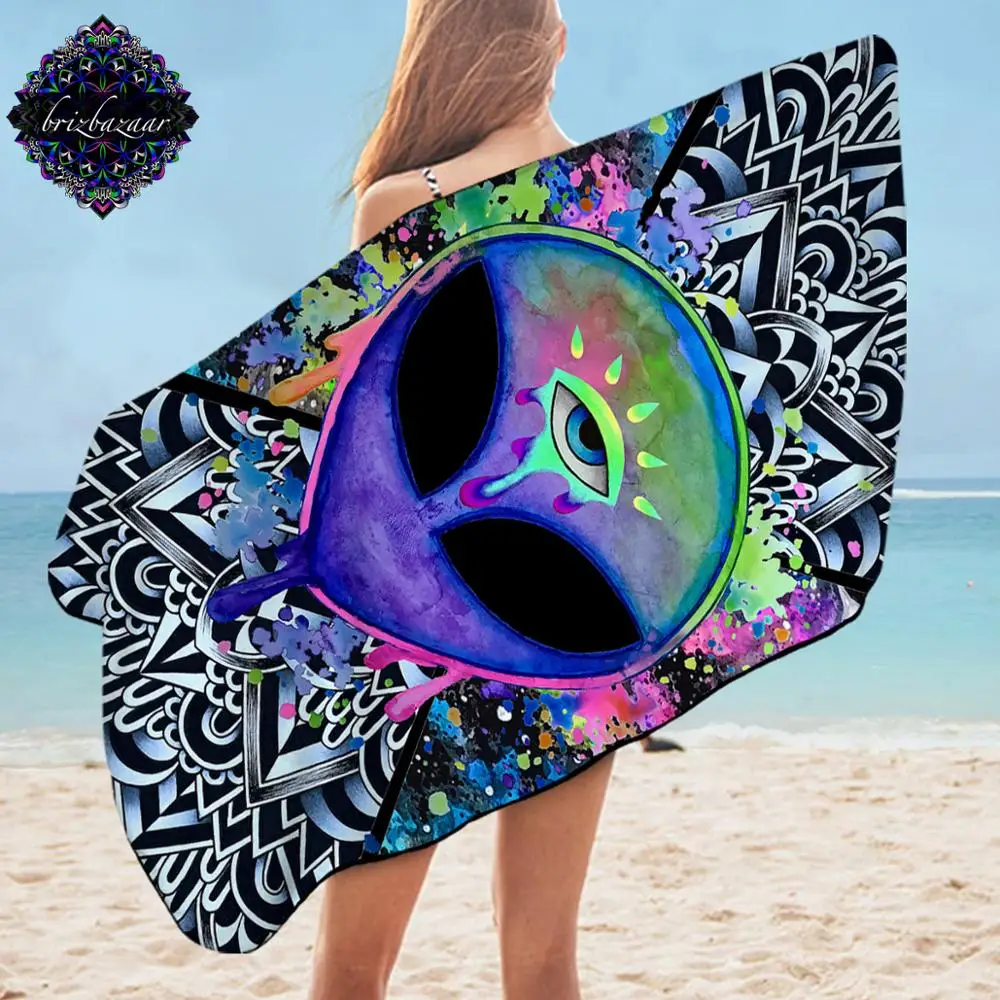 Пляжное полотенце Trippy Alien от Brizbazaar акварельное банное с тремя глазами для ванной