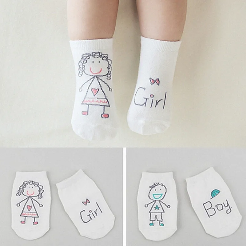 

TONGMAO The New 2018 Girls And Boys Children's Comfort And High Quality Cute Asymmetric Cartoon Floor Anti-slip Short Socks