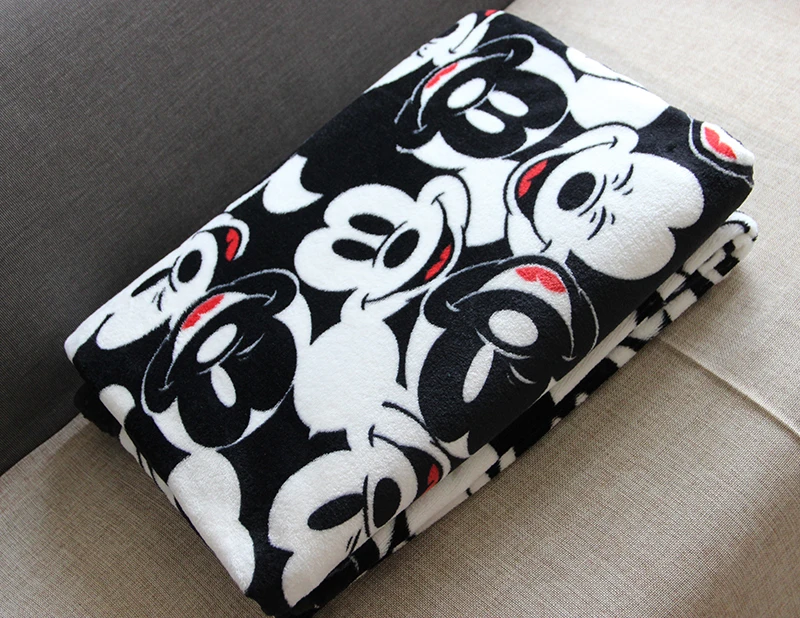 Disney Черный и белый МИККИ Мышь плюшевый Пушистый Тонкий кровать Одеяло покрывала, чехлы Flatsheet на кровать диван Рождественский подарок