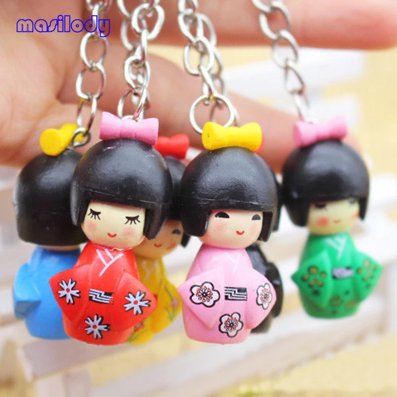 100pcs/Lot Mixed Japanese Kimono Girl Keychain Wood Cartoon Doll