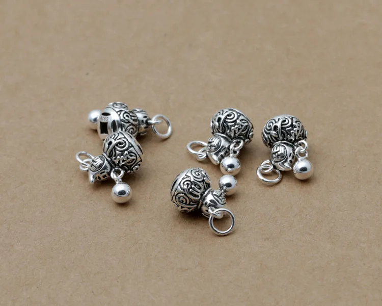 silver-charm0013B