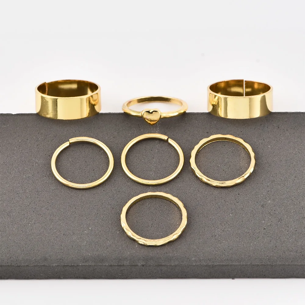 10839800051_1183610382