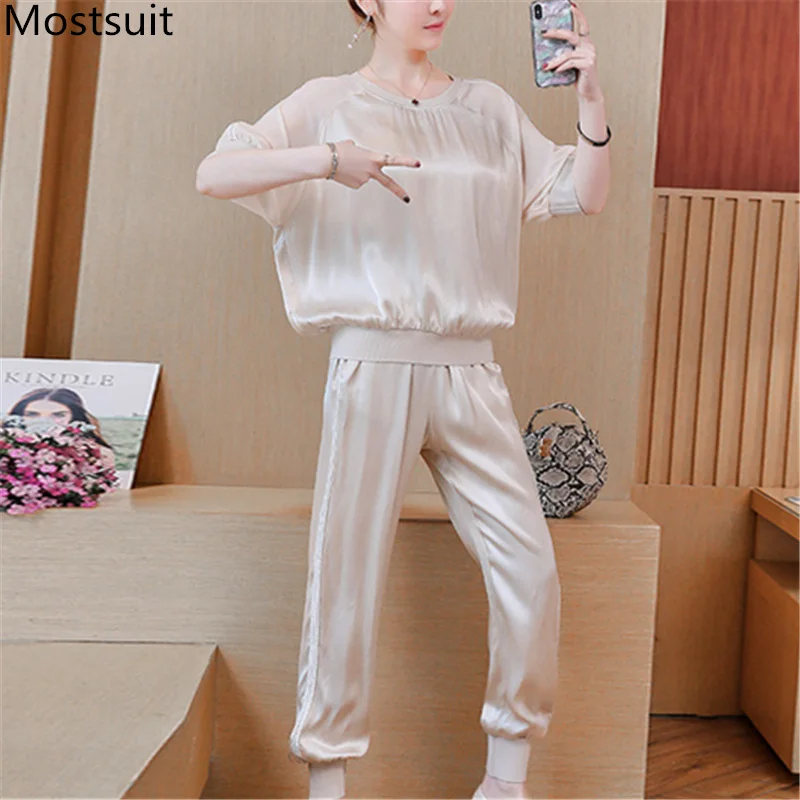 

2019 Summer Apricot Satin Two Piece Sets Women Short Sleeve Tops And Pants Suits Casual Office Elegant Korean Womens 2 Piece Set
