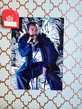 

hand signed Kendrick Lamar Duckwor autographed photo 5*7 autographs in ink 062019