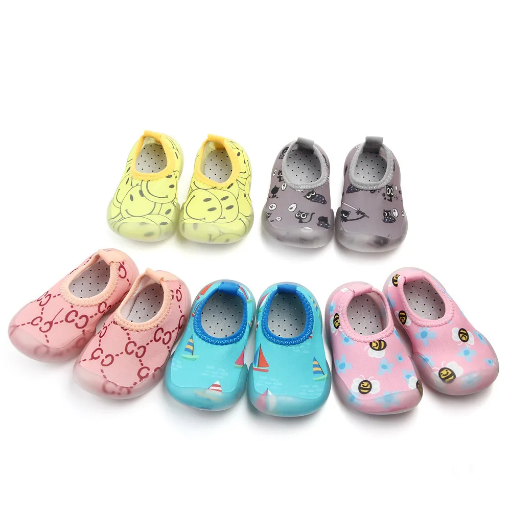 Детские носки-тапочки Non-slip летные домашние мягкая подошва для маленьких мальчиков и девочек обувь для маленьких детей тонкий Детские носки