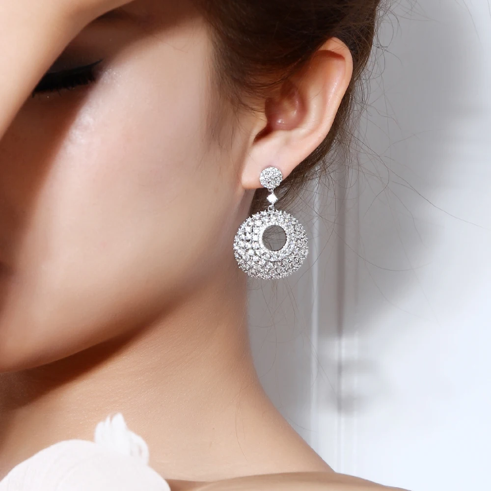 Luxury Beautiful Dangle Earring for Women Anniversary Gift Female Good quality AAA crystal Big Round Pendant Earrings