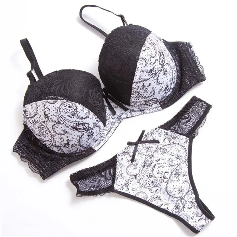 sexy bra panty set Varsbaby sexy thong lingerie set push up plus size bra and panty set lace print underwire bow large size women underwear set plus size bra and panty sets