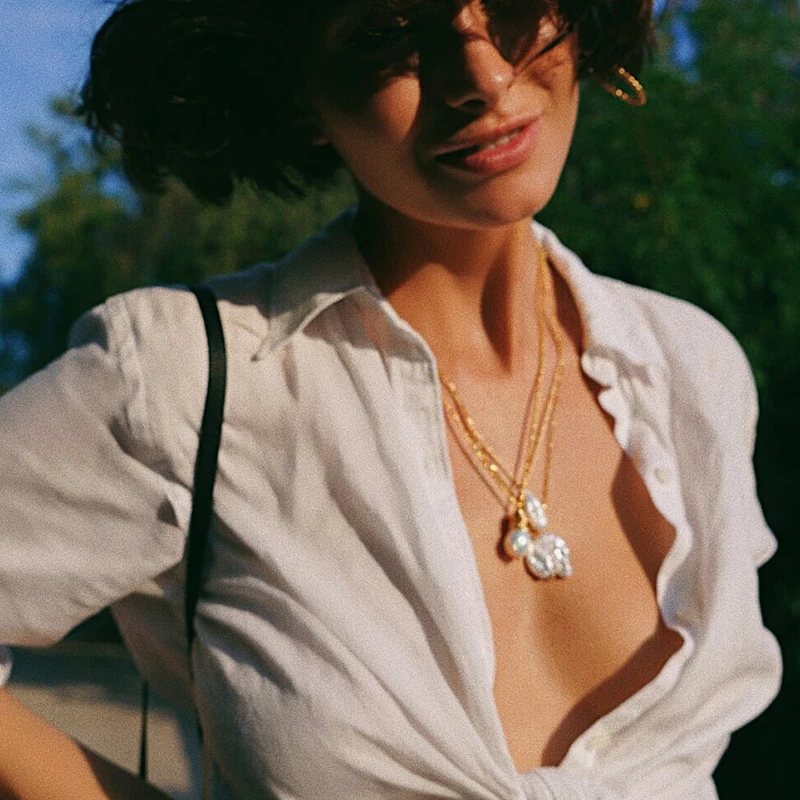 MishellNecklace_AzaleaNekclace_GabrieleNecklace3