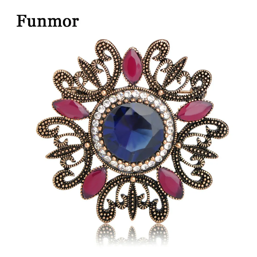 

Wholesale Turkish Scarf Pins Acrylic Crystal Joyeria Gold-color Retro Icon Collar Clips Brooch Round Flower Star broches Bijoux