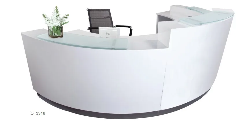 Round Reception Tables Baeti