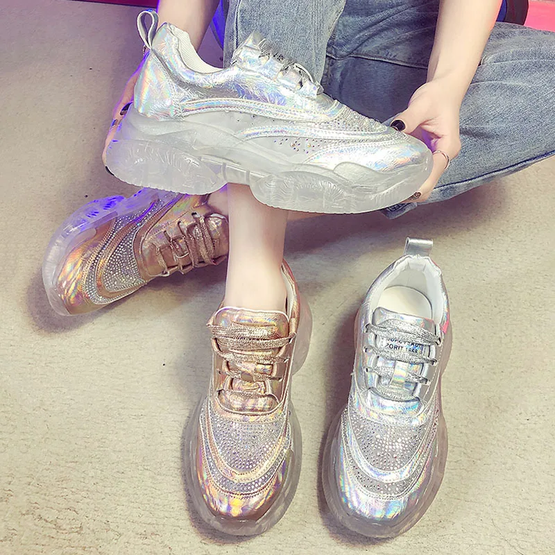 Лучший Новые кожаные 2019 Diamond Sneaker прозрачные платформы вычурный
женский кроссовки на шнуровке толстая подошва повседневная женская
обувь онлайн