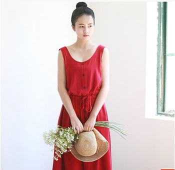 

2018 sprint summer Hepburn Art small fresh Mori Girl Style Vintage Fluid Systems sleeveless vest solid red color lady dress