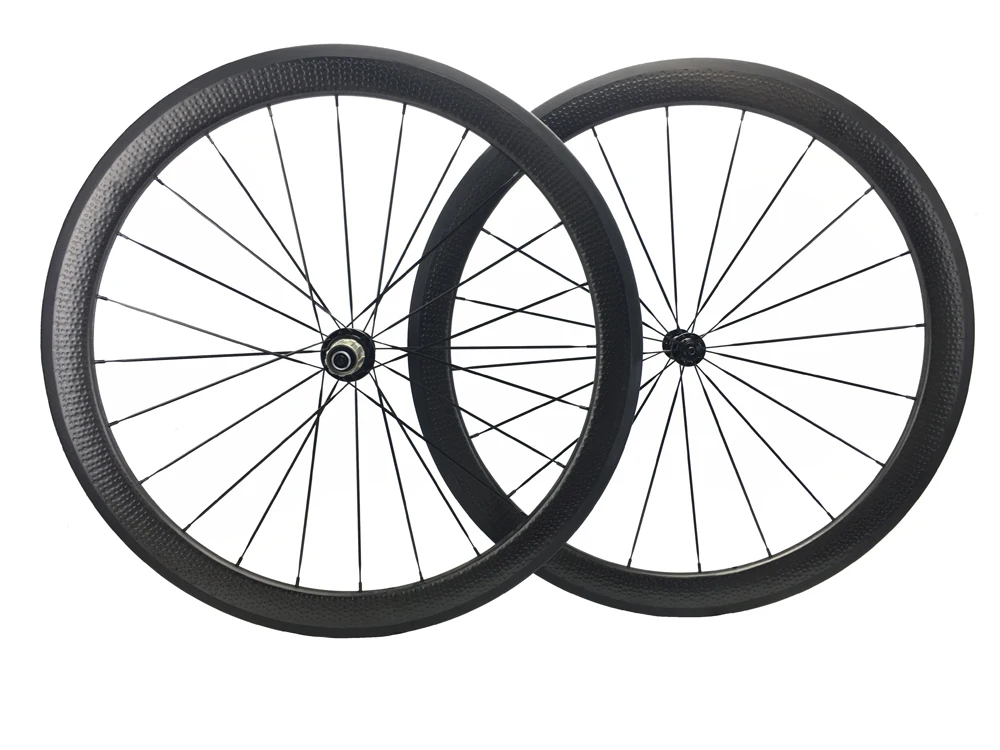 

Chinese Full Carbon Wheel Dimple Surface 45mm Deep 303 25mm Road Bike Wheels Front Rear Bicycle Wheel 20/24/28Holes 700C