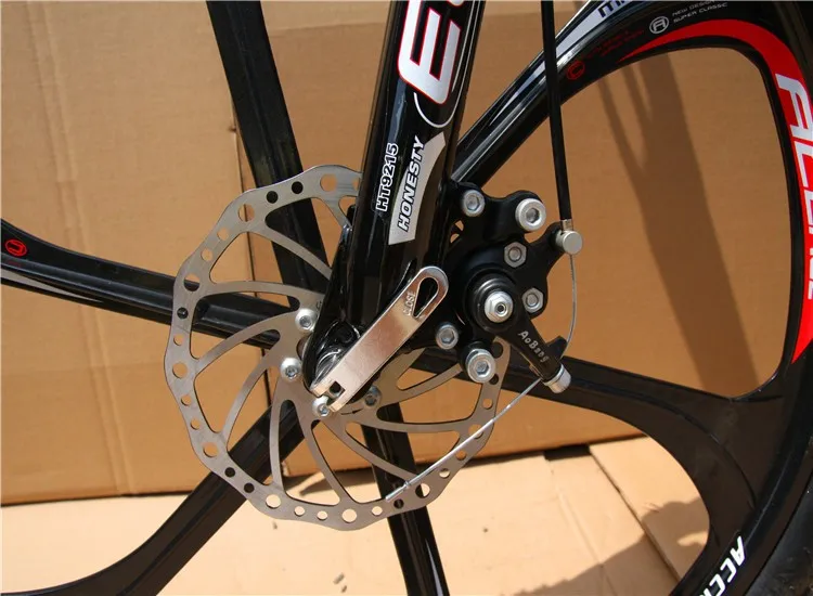 Discount 21/24/27/30 speed frame  tyre dirt bike  bicicleta MTB  woman&man  mountain bicycle  26er 26*2.1 inch tires bike 18