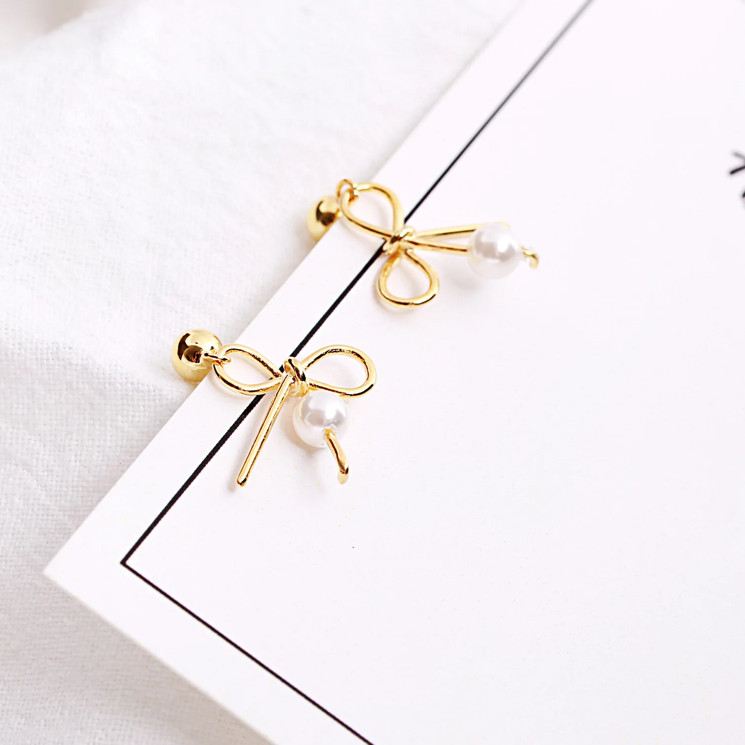golden bow pearl earrings 100% 925 Sterling silver Jewelry fashion Hypoallergenic Stud earrings for women girl gift