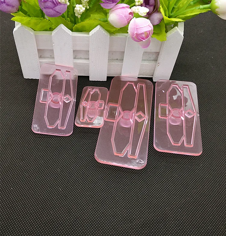 

New 3Pcs/Set 3D Bowknot Plastic Cake Chocolate Cookie Cutter Bow Tie Cake Tool Biscuit Fondant Mold Decorating Tools F0604