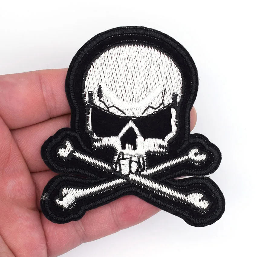 

2018 New Sale Handmade Parches 2pcs Flag Skull Patches Pirate Jolly Roger Small 3d Army Usa Military Badge Badges Stickers