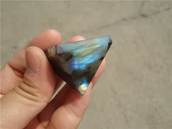 

Natural Moonstone natural labradorite pyramid Decoration LA1120