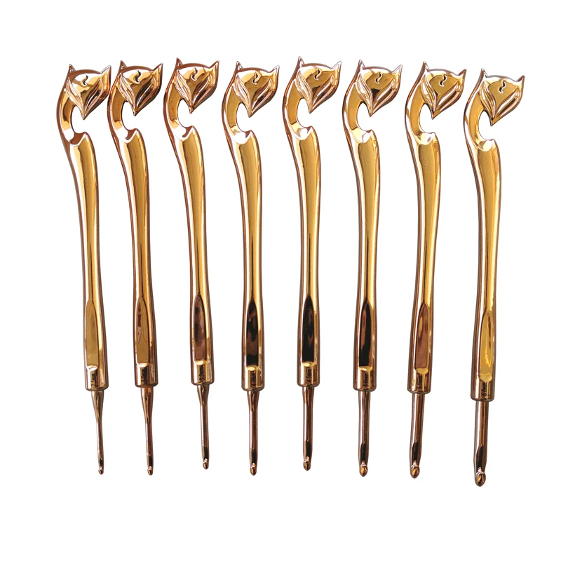 

2019 8pcs/set Gold Fox Pattern Retro Plastic Handle Aluminum Ergonomic Crochet Hook Kit Knitting Needles DIY Sewing Tools Set