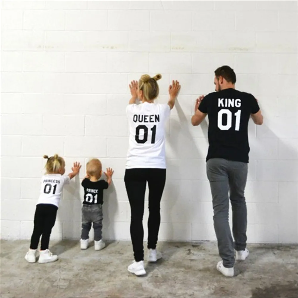 Летние одинаковые комплекты для семьи семейные комплекты одежды из хлопка с короткими рукавами семейная футболка семейные комплекты