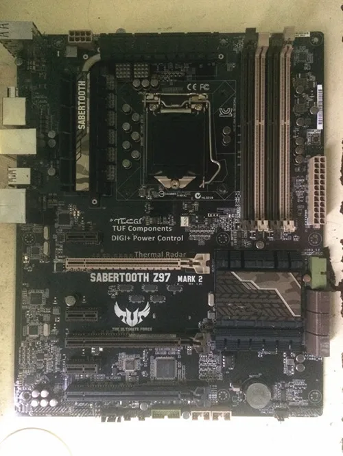 

Z97 Mining  motherboard used original for ASUS SABERTOOTH Z97 MARK 2 1150 DDR3 USB3.0 SATA3.0 support overclocking