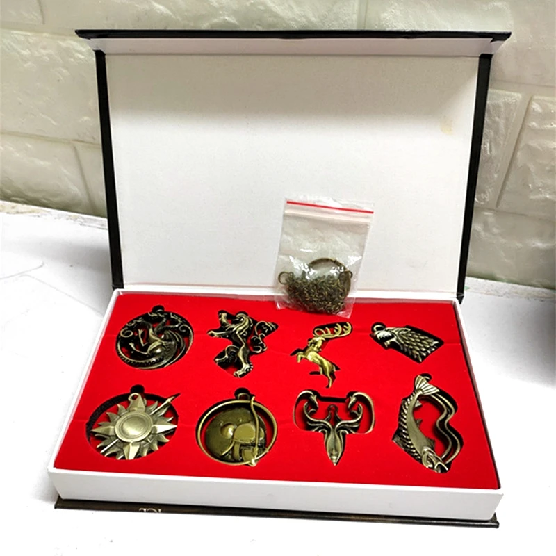 

Game of Thrones Song Of Ice And Fire Keychain Metal Necklace House Stark Wolf Pendants Targaryen Dragon Lannister Lion Boxed Toy