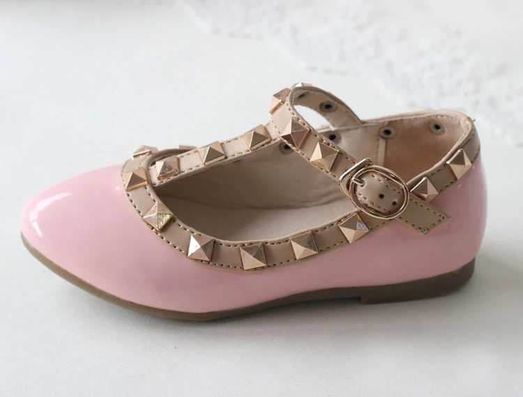 Spring Summer PU Leather Princess Shoes Female Child Sandals Cutout Child Single Shoes Breathable Rivet leather shoes girls shoes girls sandals