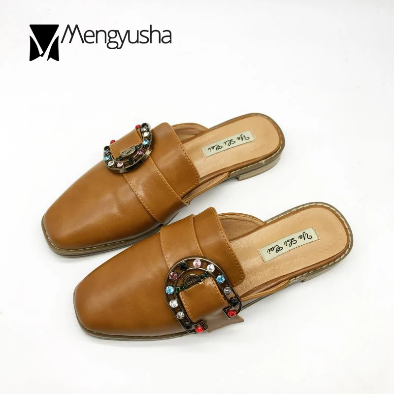 square low heel slides
