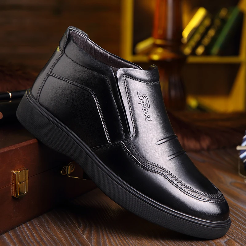 Зимняя бархатная повседневная мужская обувь из натуральной кожи; удобная мужская обувь; Лидер продаж; винтажные Модные ботильоны; DA0026